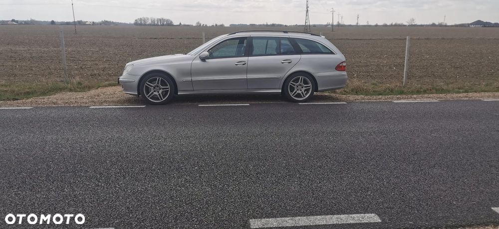 Mercedes-Benz Klasa E 500 4Matic Automatik Avantgarde - 9