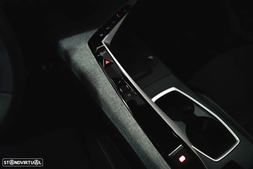 Peugeot 3008 Hybrid 145 e-DSC6 GT - 37