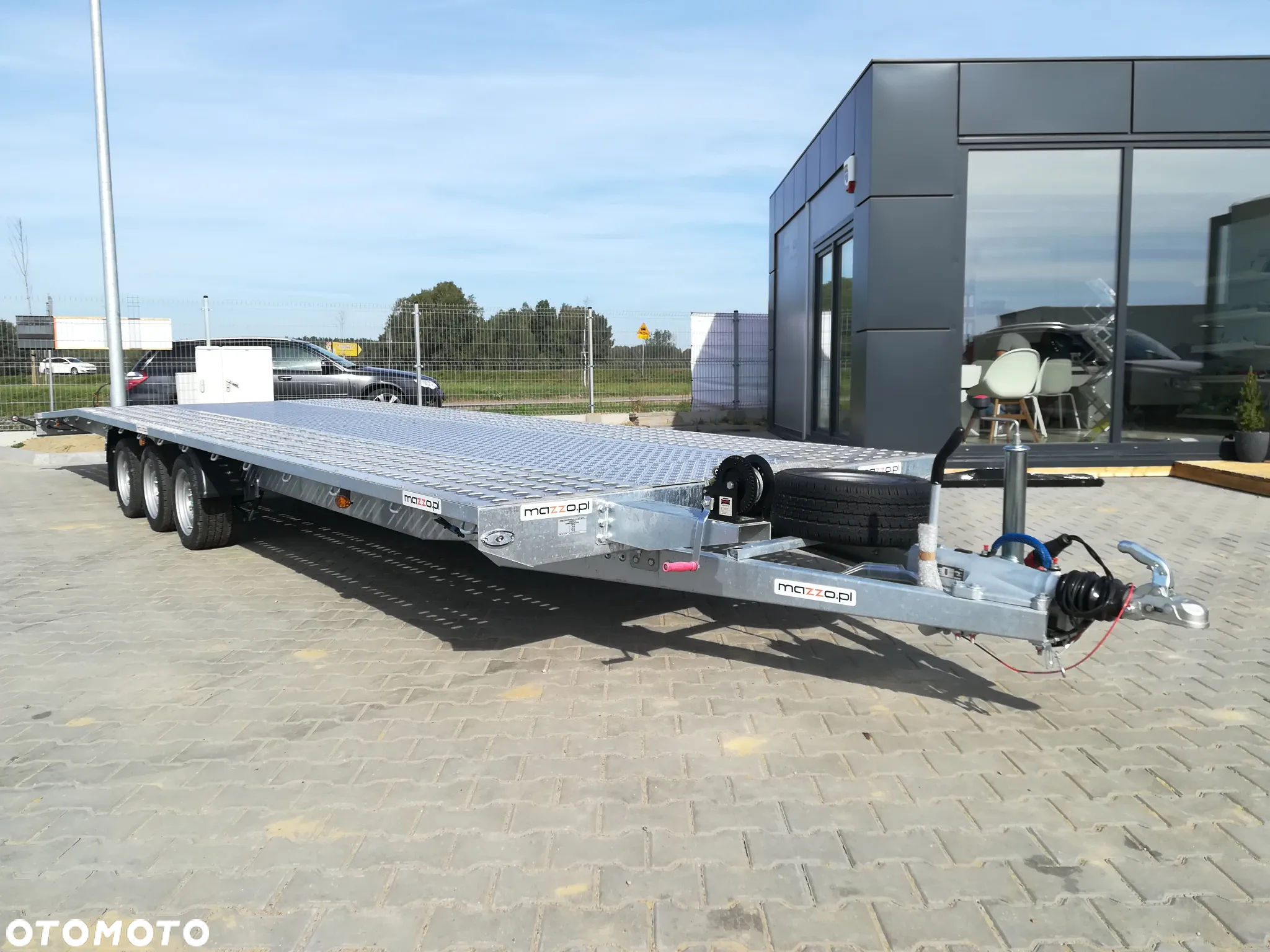 Niewiadów DOSTAWA 850x210cm Laweta trzyosiowa z podłogą aluminiową, kołem zapasowym, NAJAZDAMI i AMORTYZATORAMI! - 5