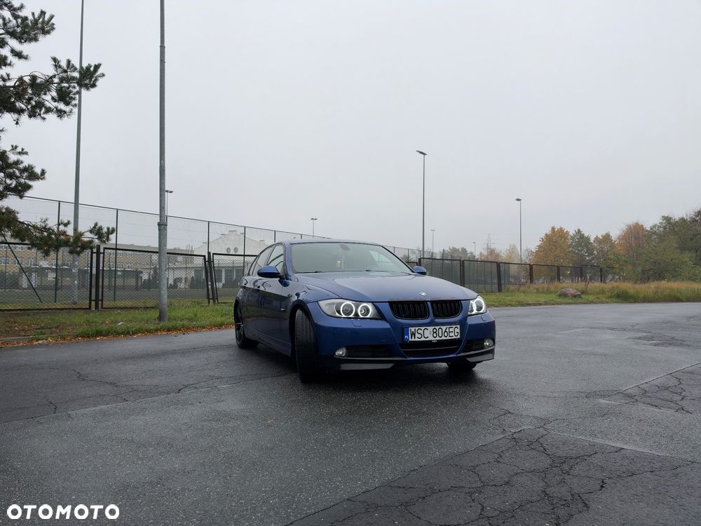BMW 3 Series 2006 photo 2