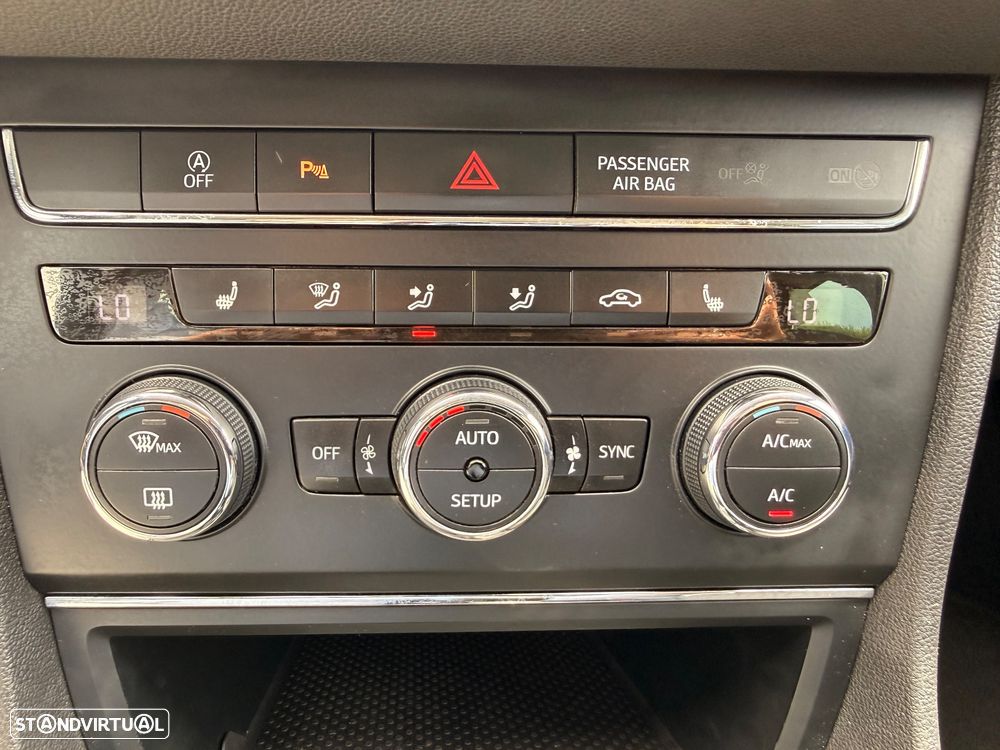 SEAT Leon ST 1.6 TDI Style Ecomotive - 14