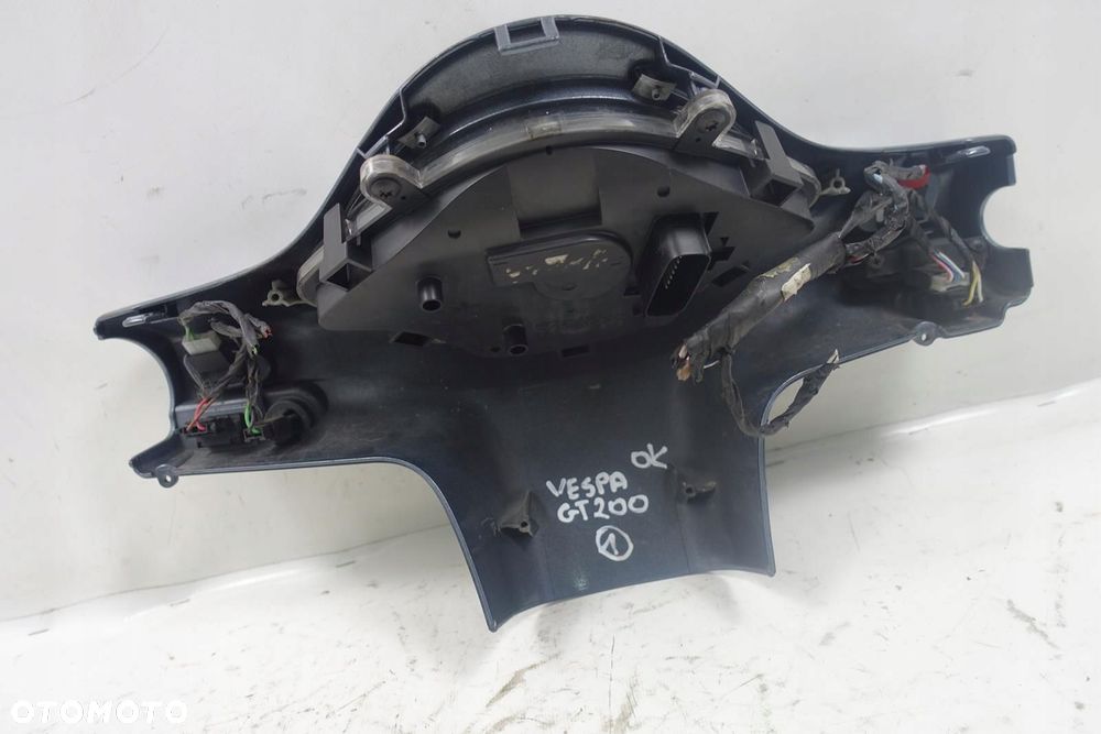 Vespa Granturismo GT 200 LICZNIK ZEGAR Osłona - 12