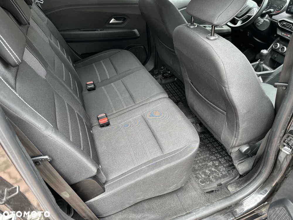 Dacia Jogger 1.0 TCe Comfort 7os - 20