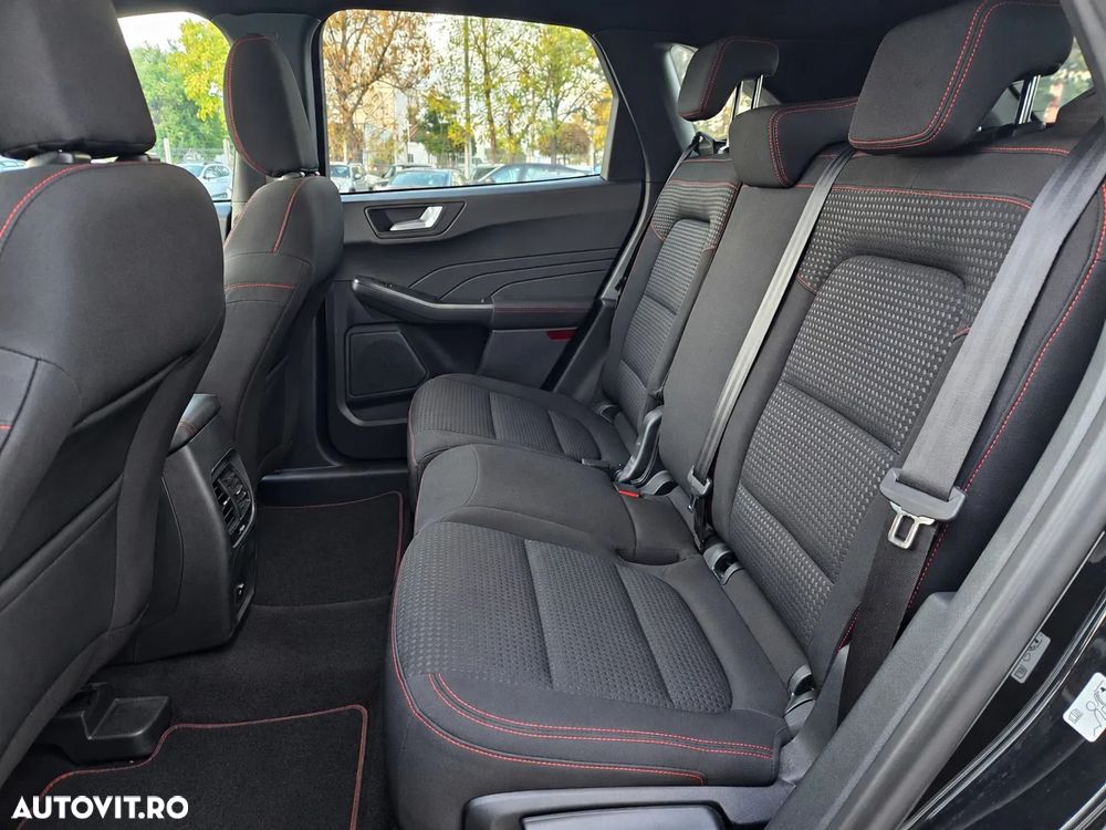 Ford Kuga 2.5 Duratec FHEV ST-LINE - 12