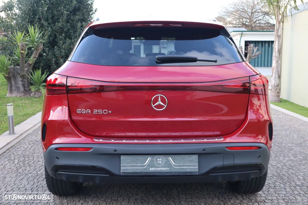 Mercedes-Benz EQA 250+ AMG Line - 7