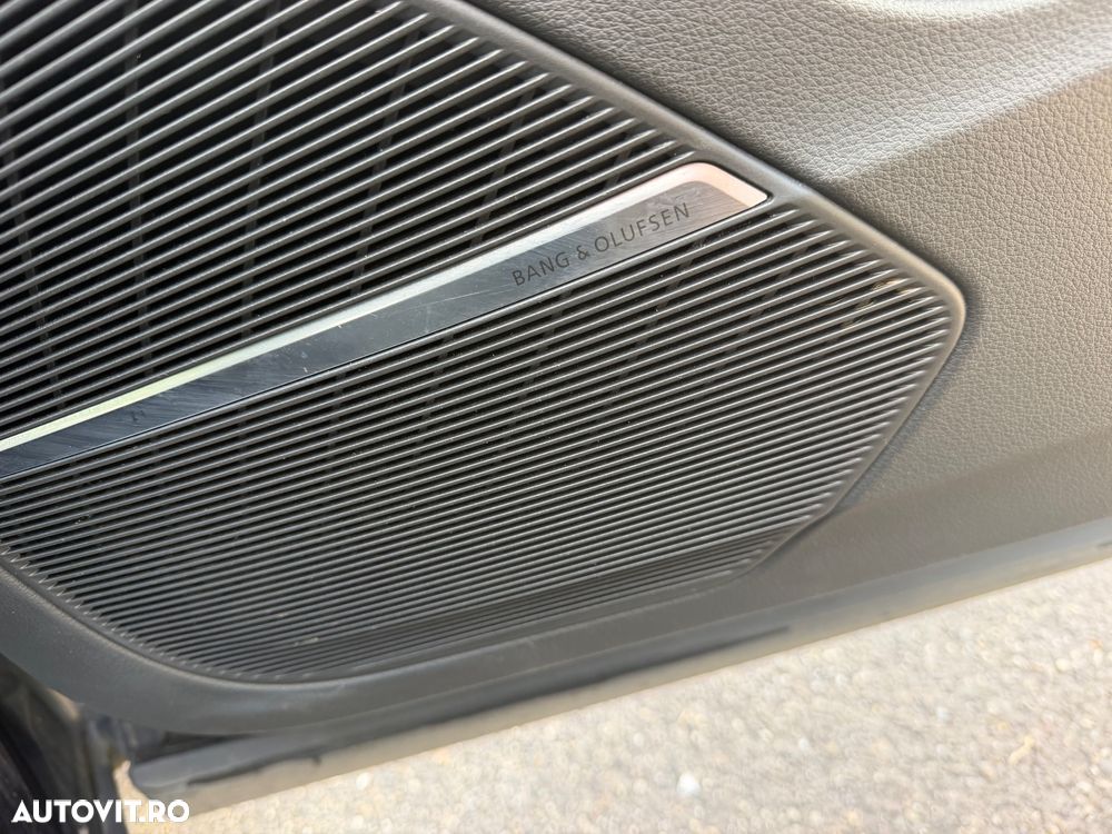 AUDI Q8 2020 — imagine 21