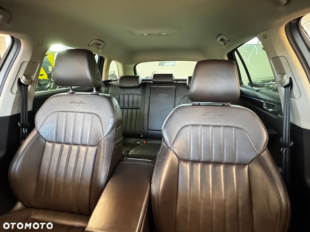 Skoda Superb 2.0 TDI L&K DSG - 8
