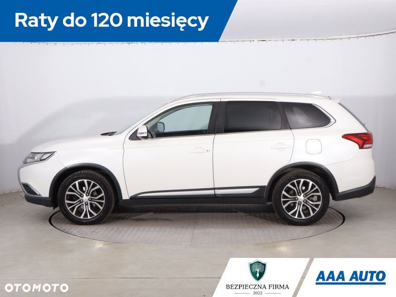 Mitsubishi Outlander - 4