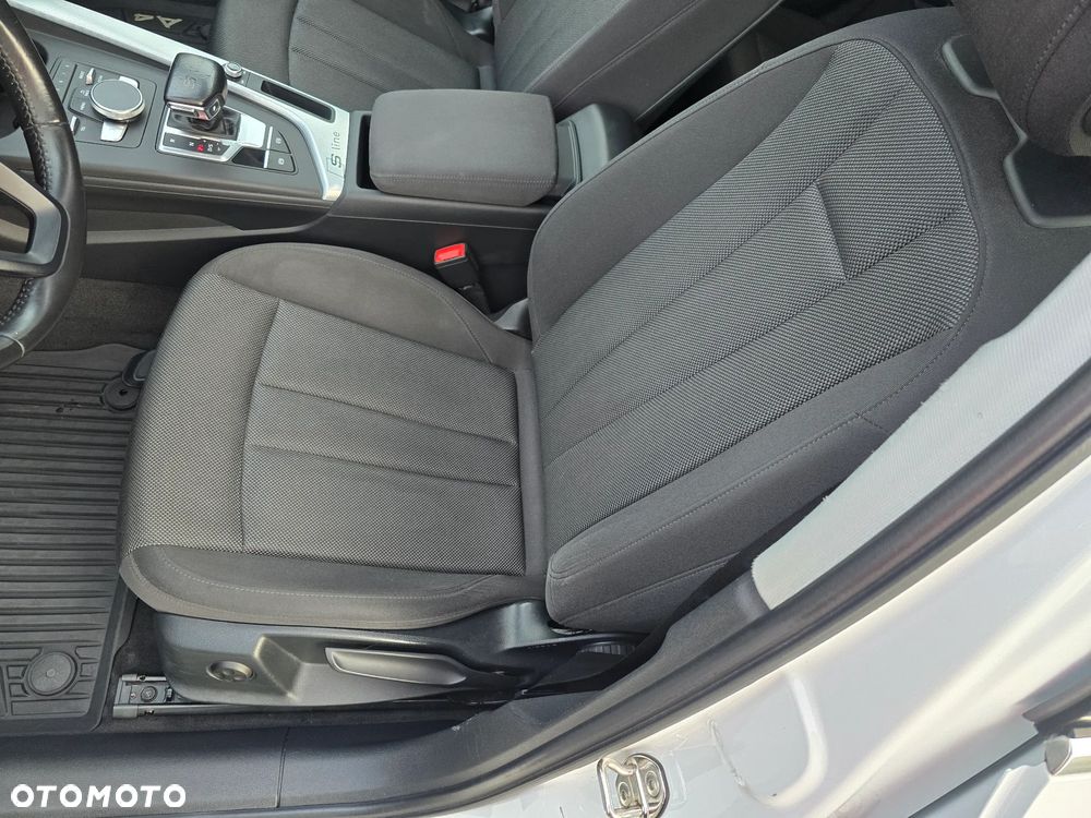 Audi A4 Avant 2.0 TDI DPF clean diesel quattro S tronic S line Sportpaket - 27