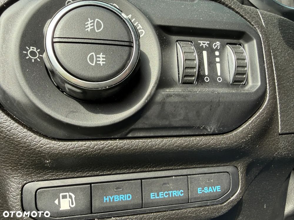 Jeep Wrangler Unlimited 2.0 Turbo PHEV 4xe Rubicon - 24