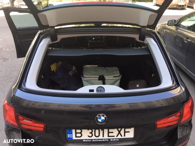 BMW Seria 5 525d Modern Line - 9