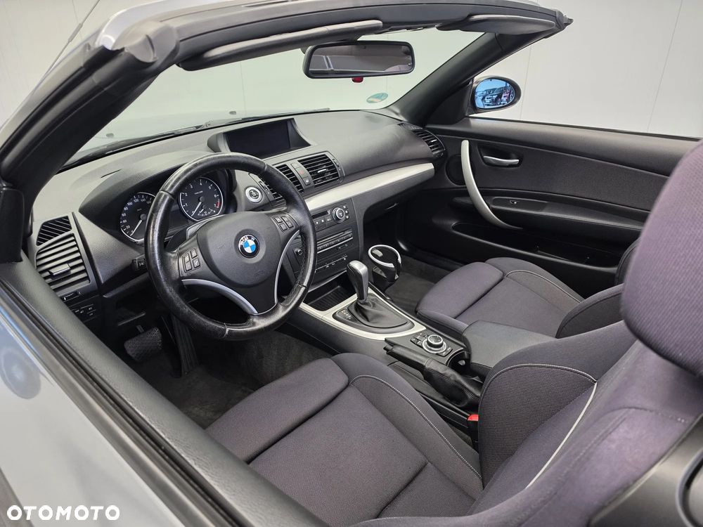 BMW Seria 1 118i Edition Sport - 21