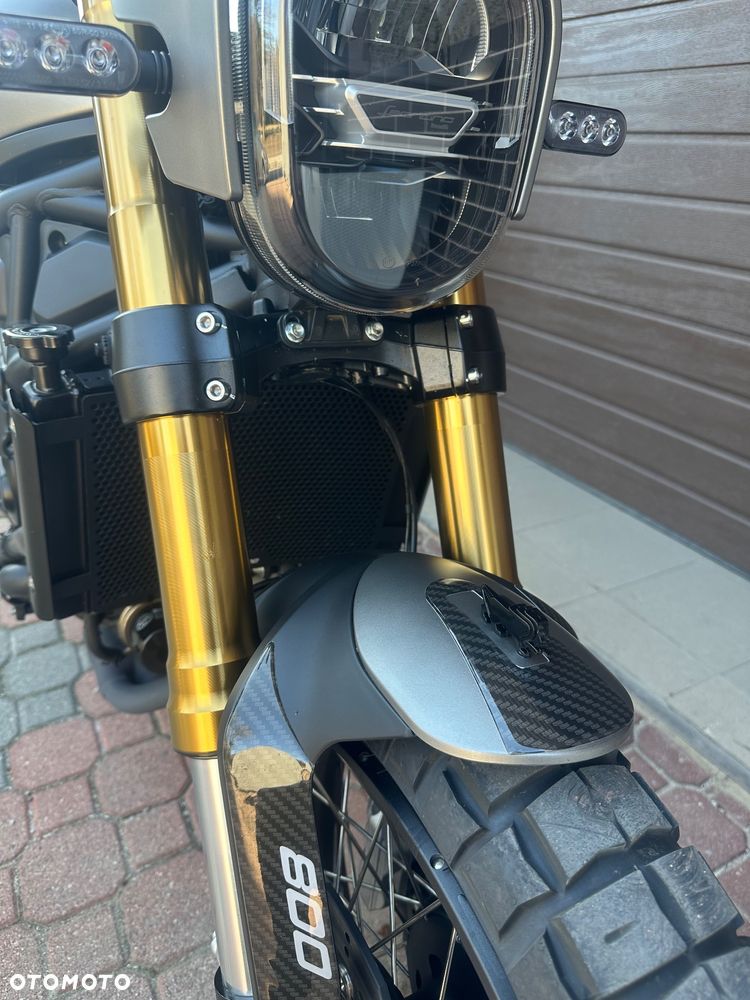 Benelli Leoncino Trail - 11