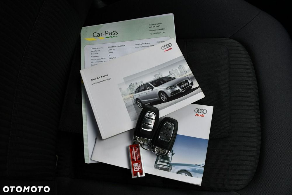Audi A4 Avant 2.0 TDI - 40