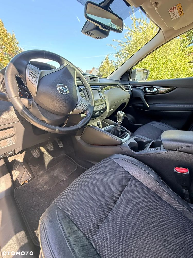 Nissan Qashqai 1.6 DIG-T Tekna - 6