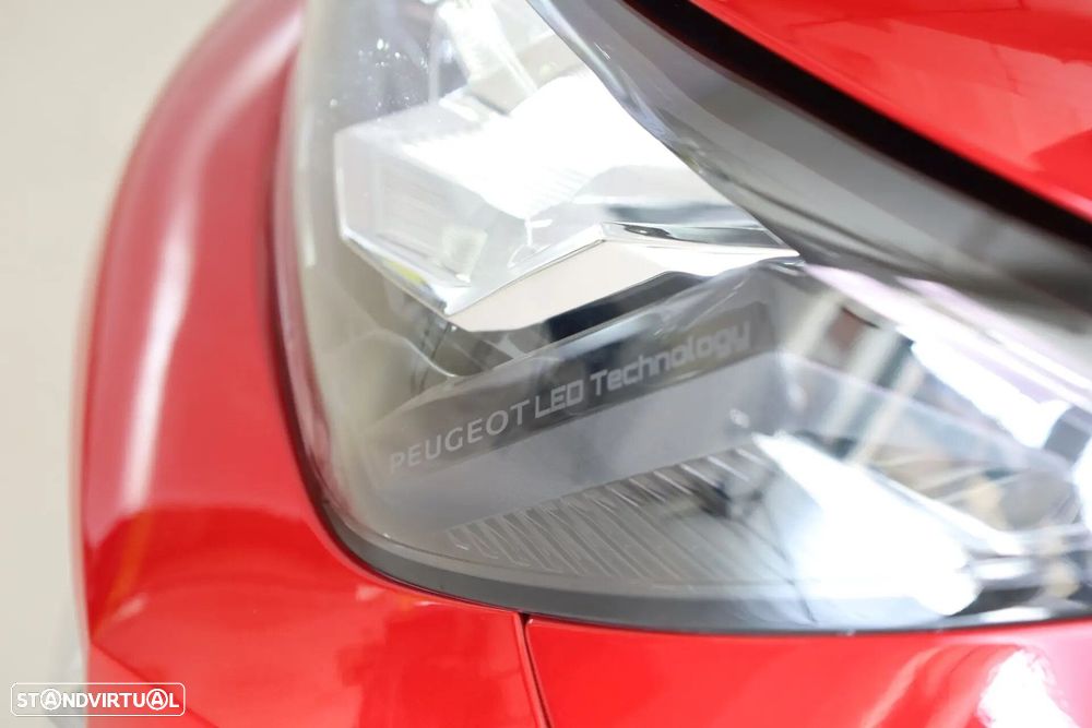 Peugeot 2008 PureTech 100 Style - 17