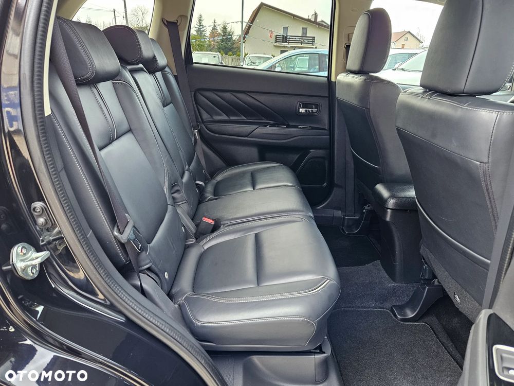 Mitsubishi Outlander 2.0 City Style 2WD - 22