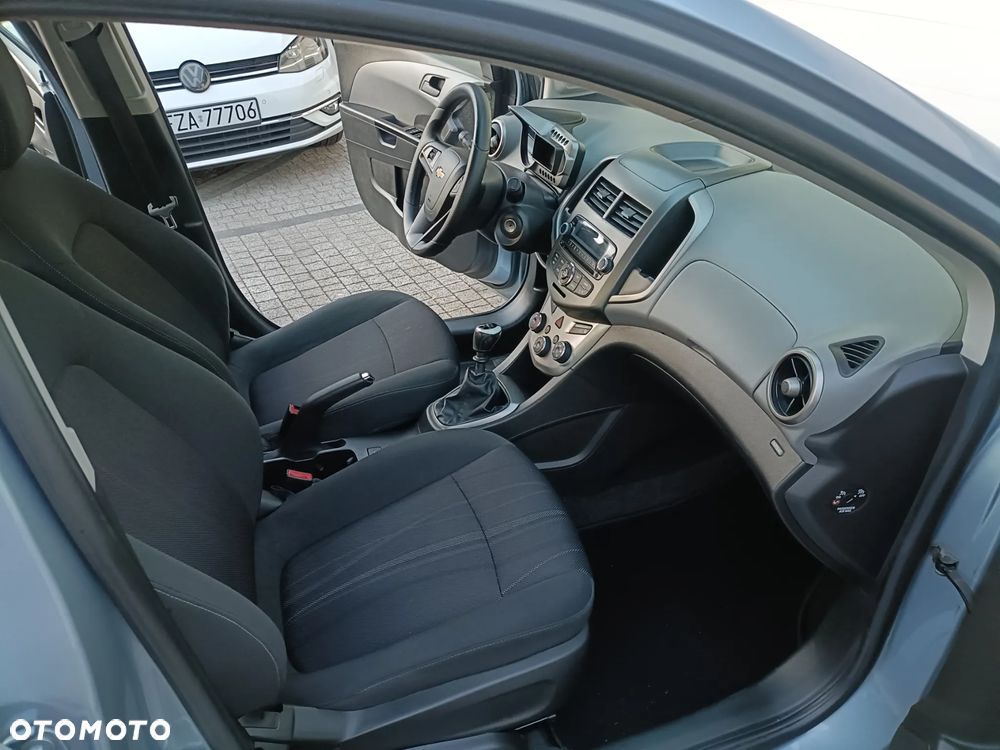 Chevrolet Aveo 1.4 LTZ - 6