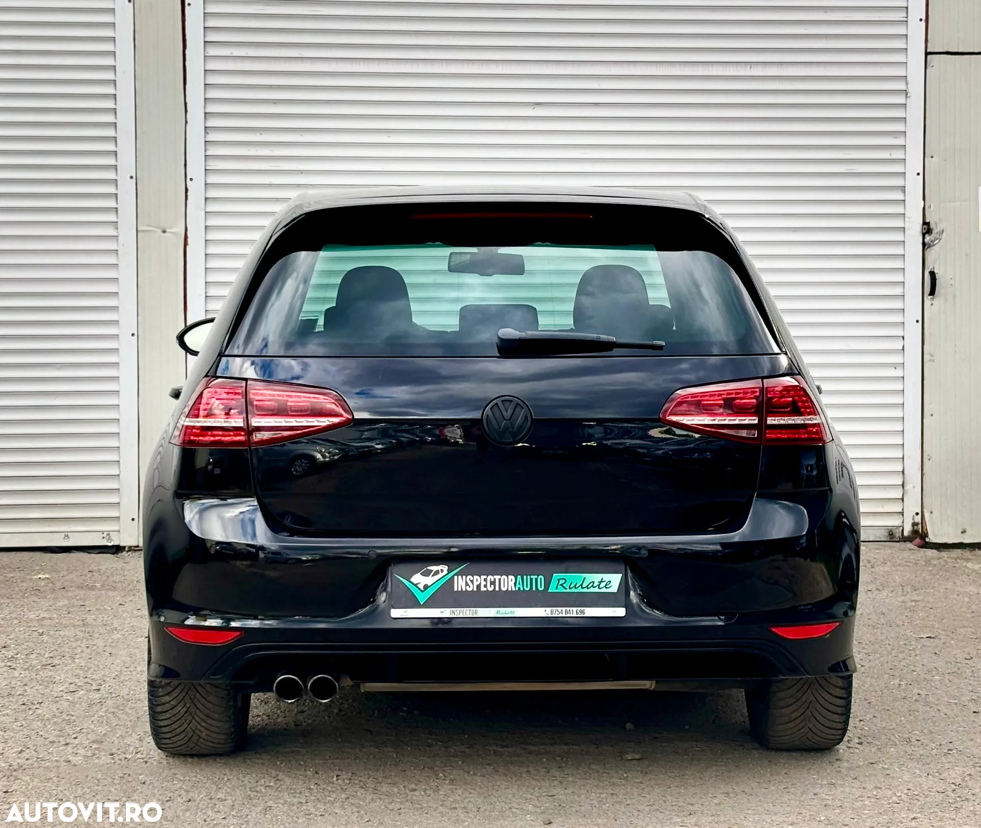 Volkswagen Golf 1.4 TSI Highline - 12