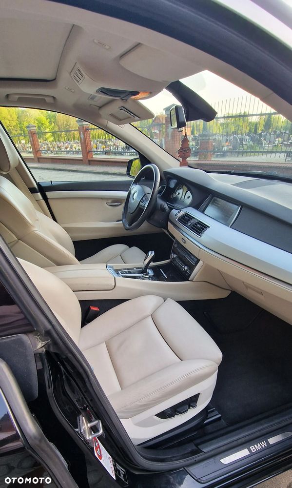 BMW 5GT - 19