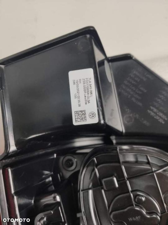 Lampa Lampy tyŁ pod drzwi VW T5 T6 T6.1 7LA945096L - 3