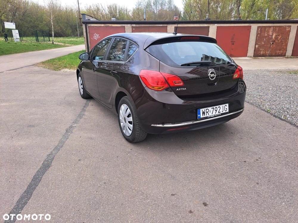 Opel Astra - 3