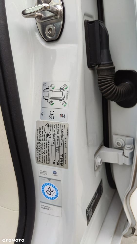 Volkswagen Passat 2.0 TDI Bi-Turbo BMT 4Mot Highline DSG - 19