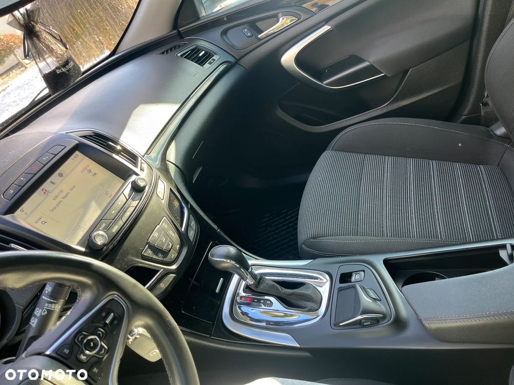 Opel Insignia 2.0 CDTI automatik Business Edition - 11