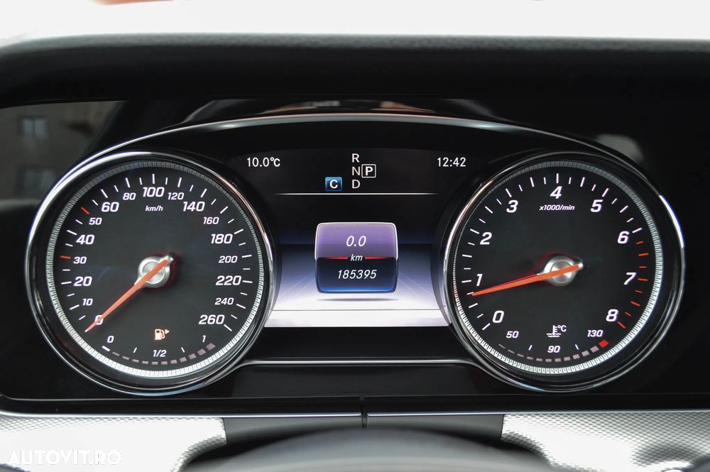 Mercedes-Benz E 200 4Matic 9G-TRONIC Avantgarde - 6