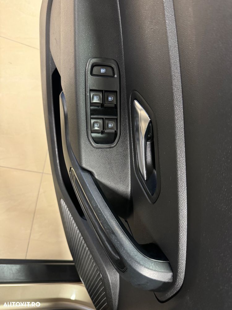 Dacia Duster 1.5 dCi 4x2 Laureate - 15