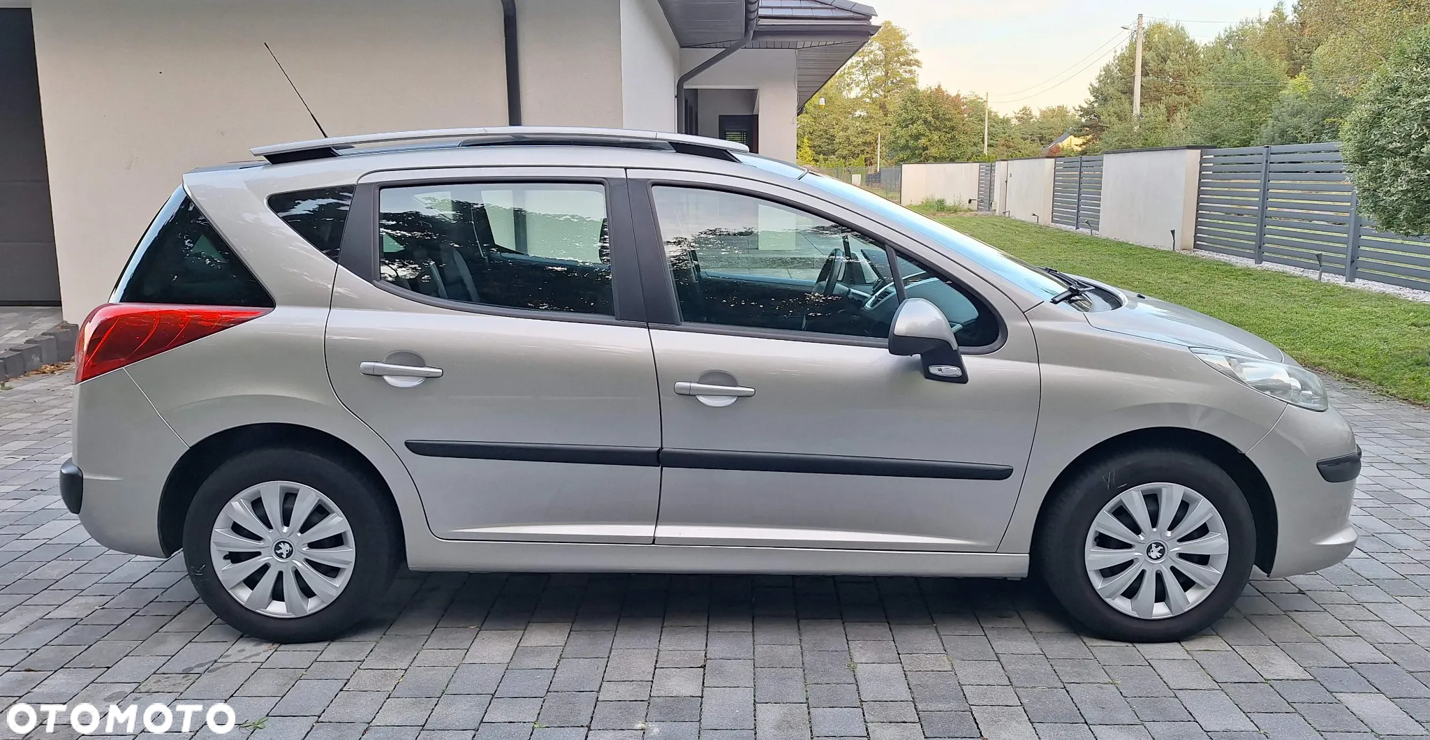 Peugeot 207 SW 75 Tendance - 4
