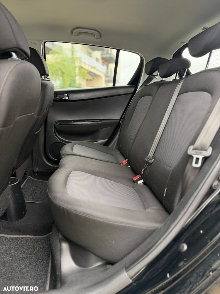 Hyundai i20 - 8