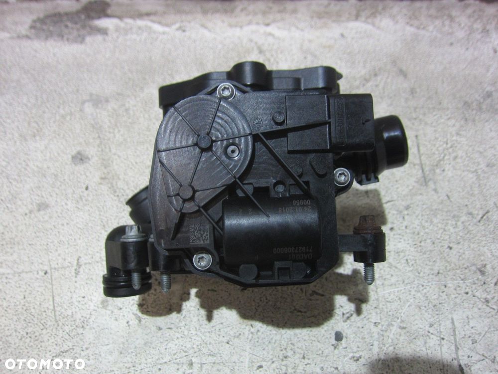 BMW X3 G01 B46 F30 F36 G20 TERMOSTAT OBUDOWA TERMOSTATU 11537644811 7644811 - 3