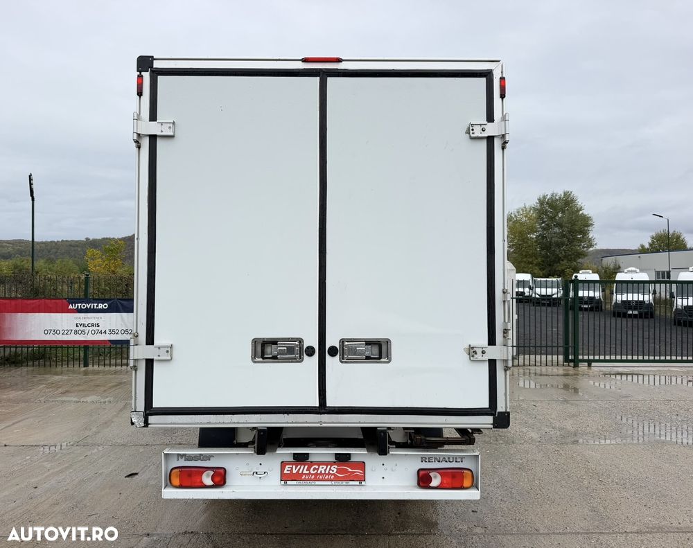 Renault Master FRIGORIFIC 8 EUROPALETI AXA DUBLA SPATE - 12
