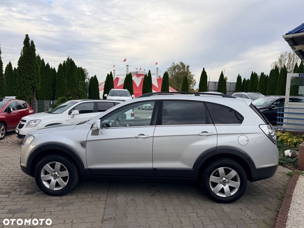 Chevrolet Captiva 2.0 d LS - 4