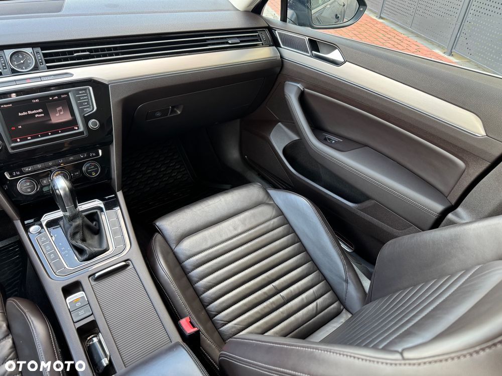 Volkswagen Passat 2.0 TDI BMT 4Mot Highline DSG - 22