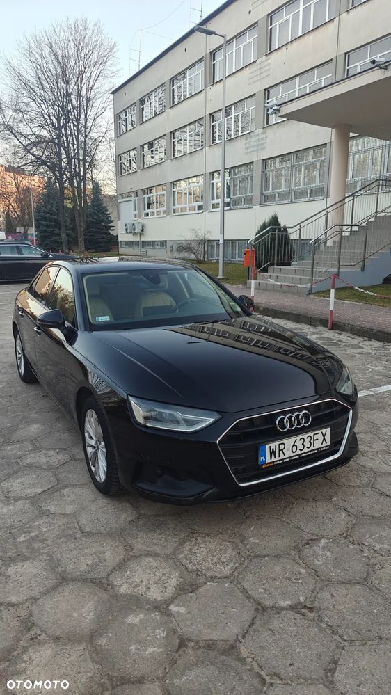 Audi A4 Limousine 35 TFSI S tronic - 1