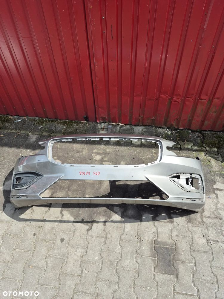 Volvo V60 S60 II zderzak przedni 31690589 - 1