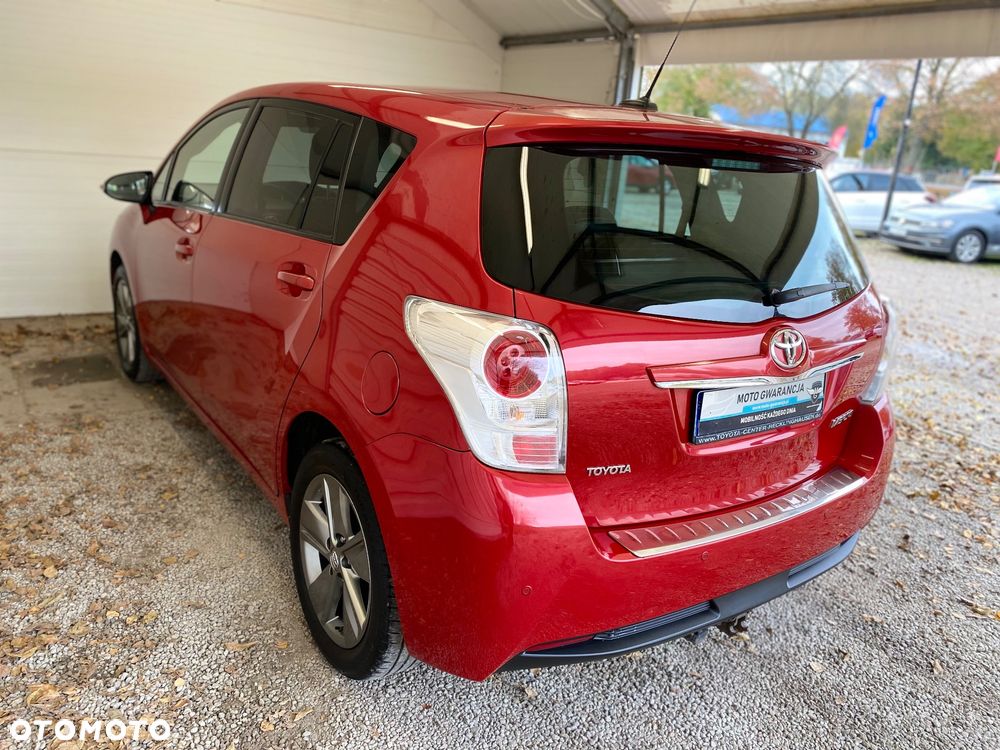 Toyota Verso 1.8 Premium MS - 28