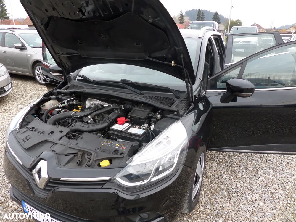 Renault Clio - 23