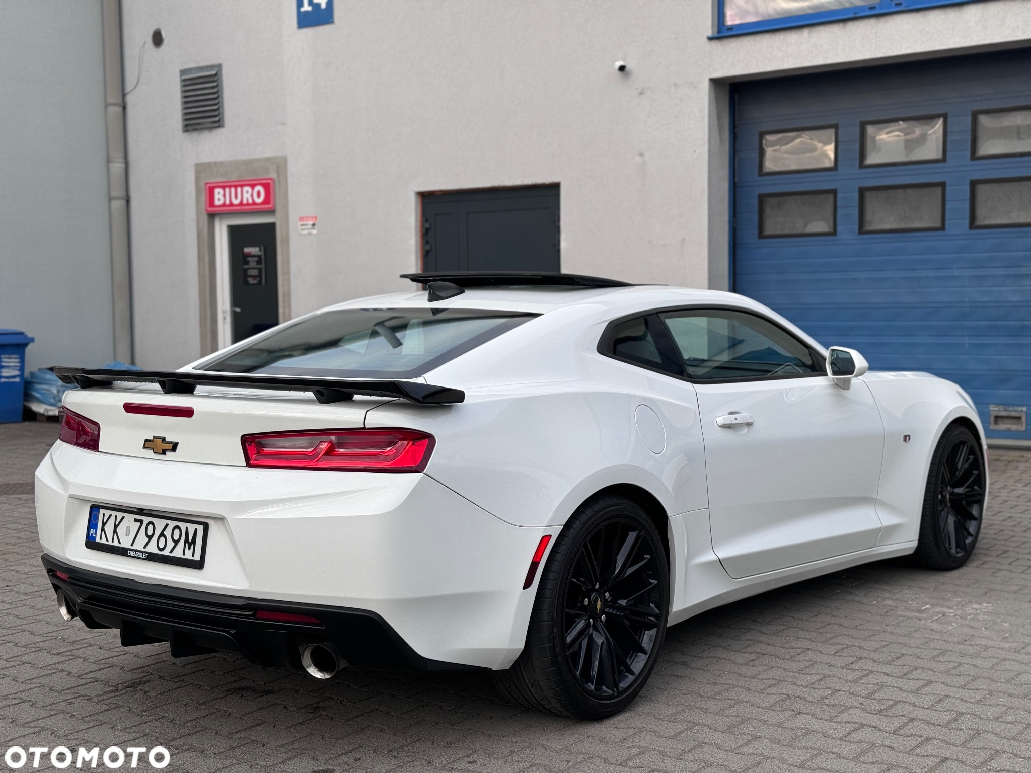 Chevrolet Camaro - 21