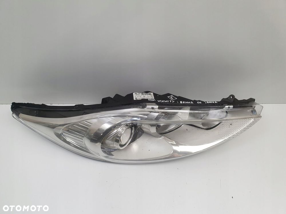 LAMPA PRAWA Ford Fiesta MK7 08-17r PRZEDNIA PRAWY PRZÓD anglik - 4