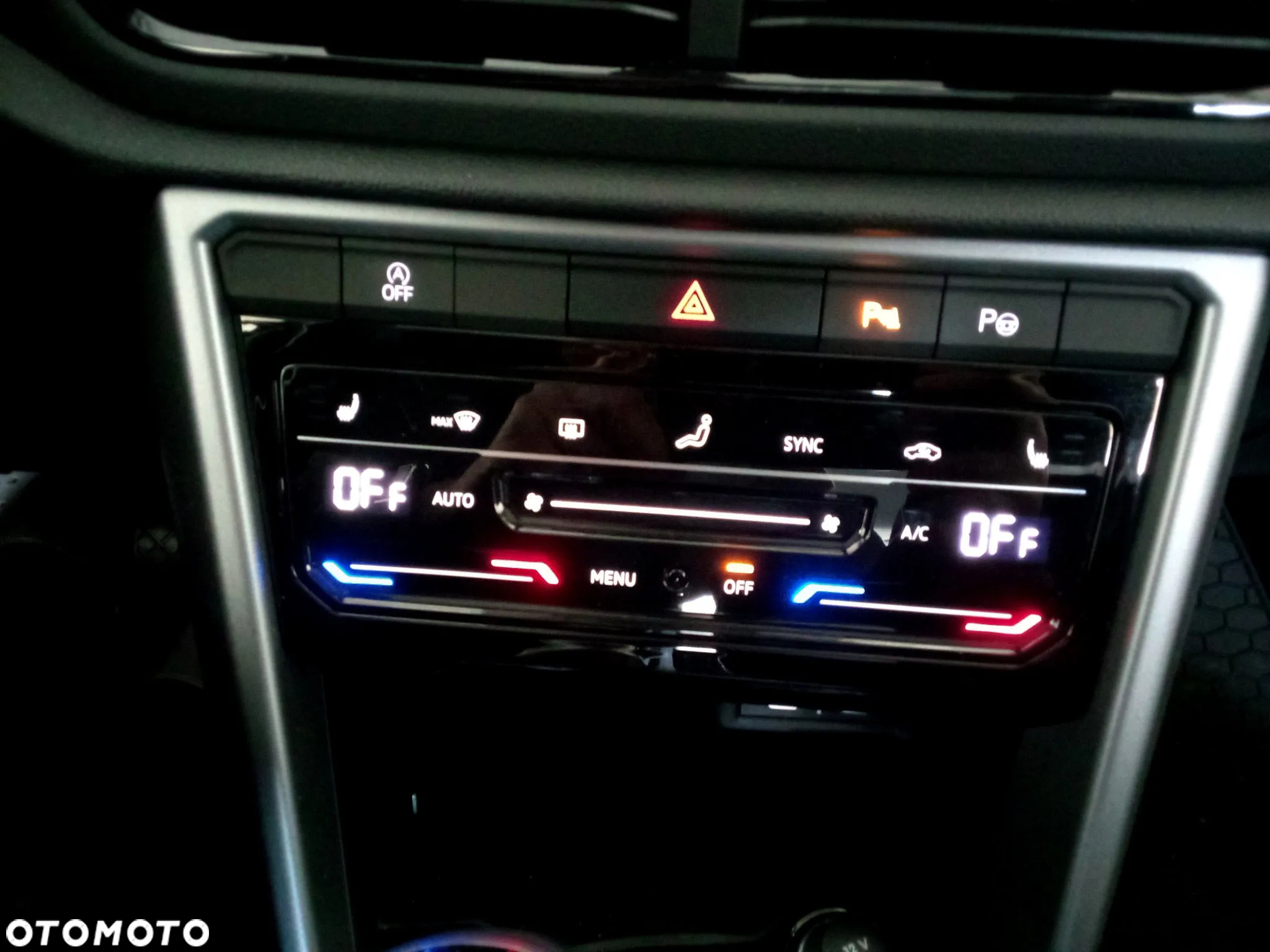Volkswagen T-Roc 1.0 TSI Life - 11