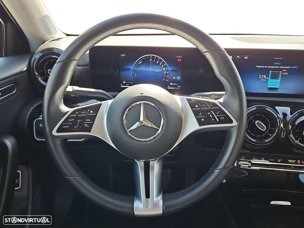 Mercedes-Benz A 250 - 13