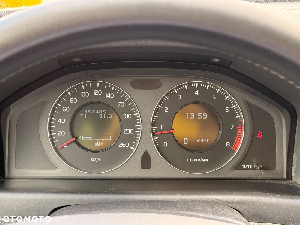 Volvo V70 2.5T Summum - 9