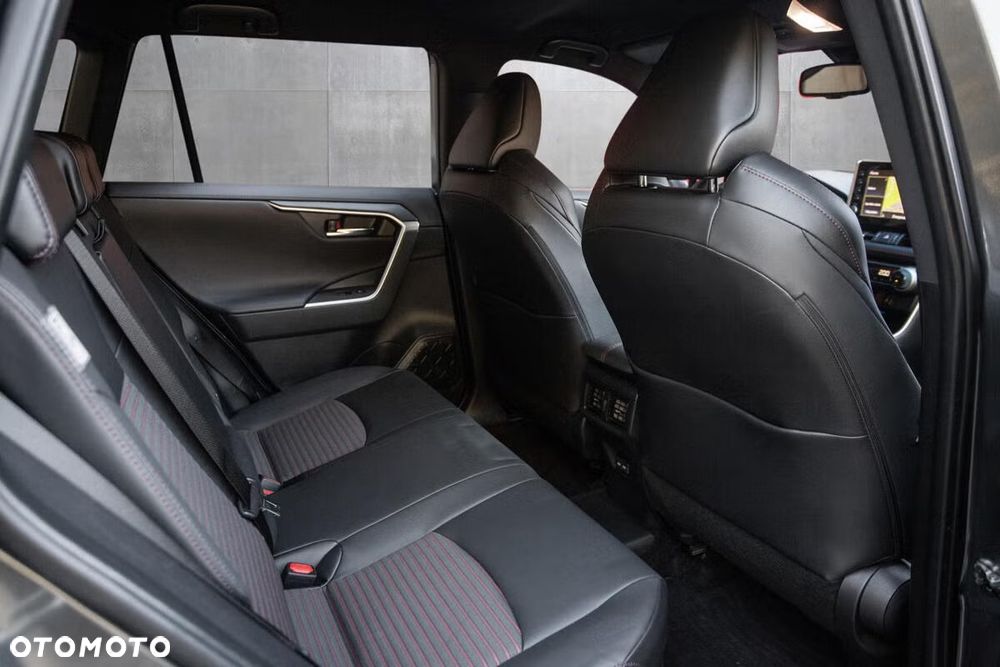Toyota RAV4 2.5 Plug-In Hybrid Style 4x4 - 15