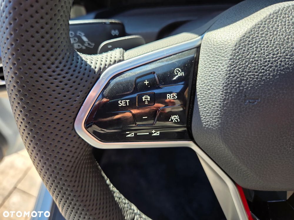 Volkswagen Golf 2.0 TSI BMT GTI Performance DSG - 28