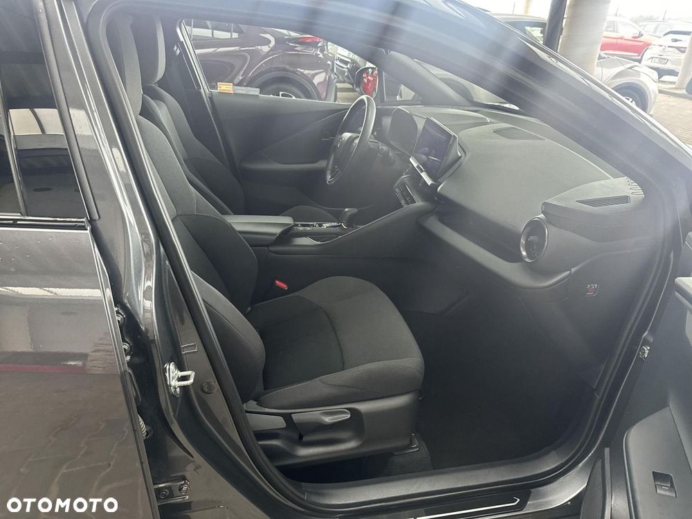 Toyota C-HR - 9