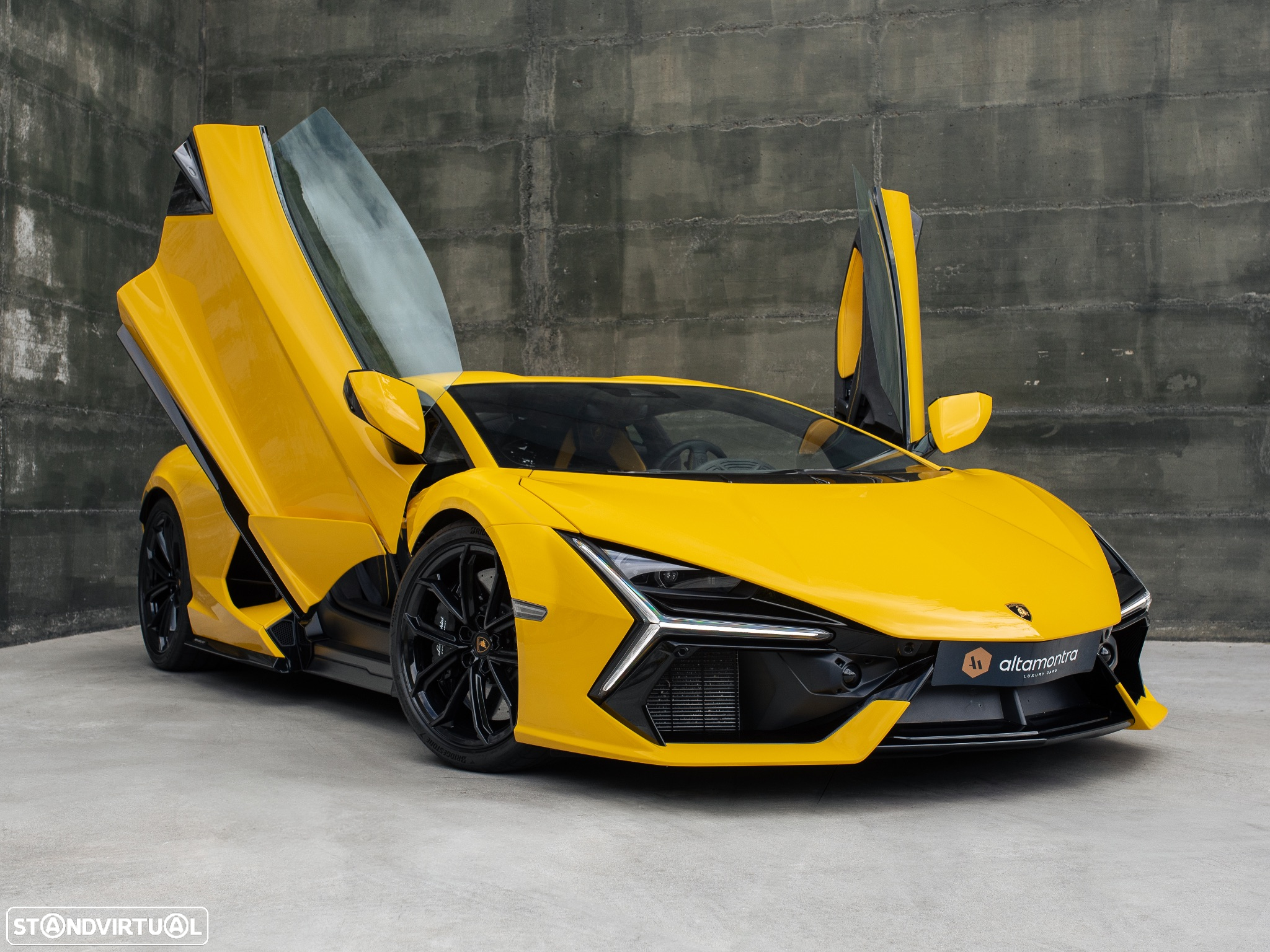 Lamborghini Revuelto - 46