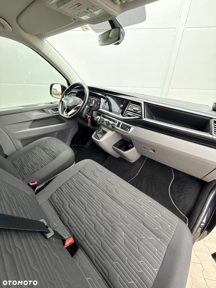 Volkswagen Caravelle 2.0 TDI L2 Comfortline DSG - 6